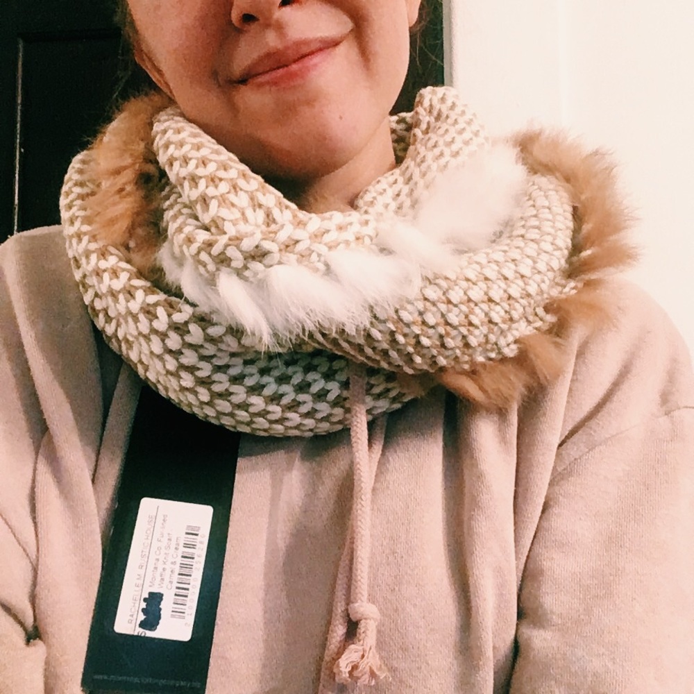 Infinity Scarf NWT
